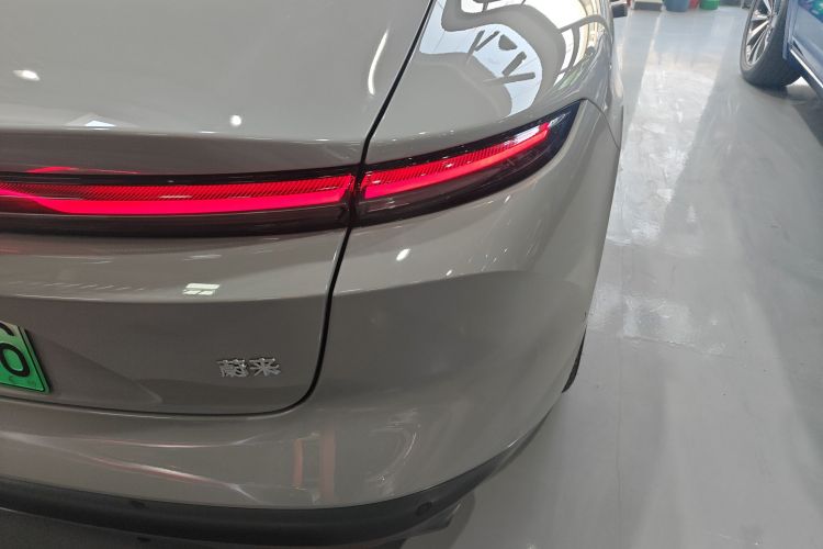 蔚来ET5 2024款 75kWh车身外观9