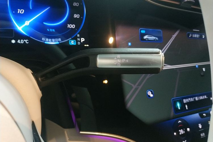 奔驰EQS 2022款 改款 450+ 先锋版局部细节18