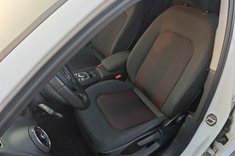 奥迪A3 2020款 Limousine 35 TFSI 进取型 国VI中控内饰19