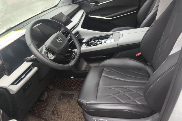 长安CS75 PLUS 2024款 第三代 冠军版 2.0T 智驾劲擎型中控内饰19