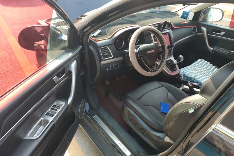 哈弗H6 2017款 蓝标 运动版 1.5T 手动两驱精英型中控内饰20