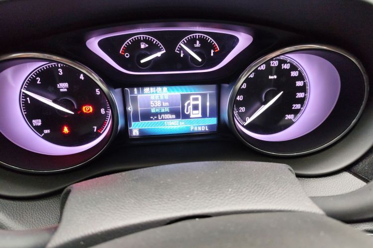 别克 昂科威 2018款 28T 四驱精英型中控内饰15