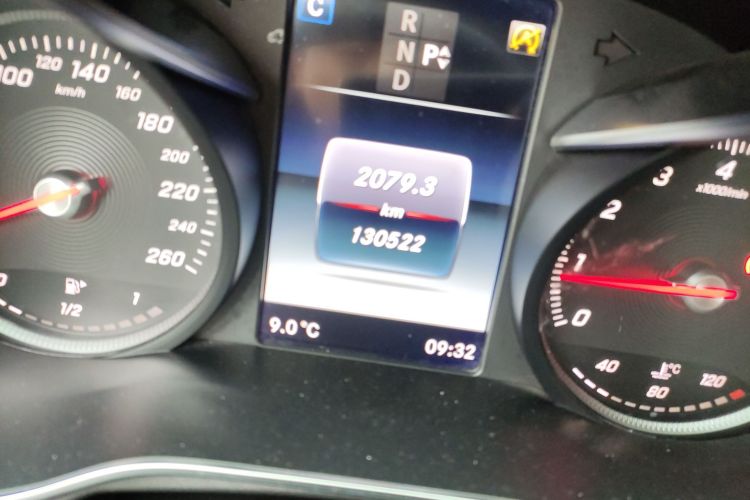 奔驰C级 2016款 C 200 L 运动型中控内饰15