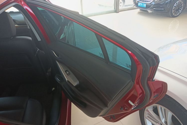 马自达 阿特兹 2017款 2.0L 蓝天豪华版中控内饰45