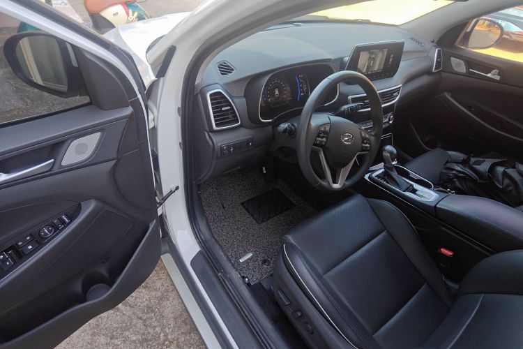 现代 途胜 2019款 280TGDi 双离合两驱时尚版 国VI中控内饰7003