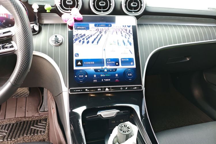 奔驰C级 2023款 C 260 L 运动版中控内饰16