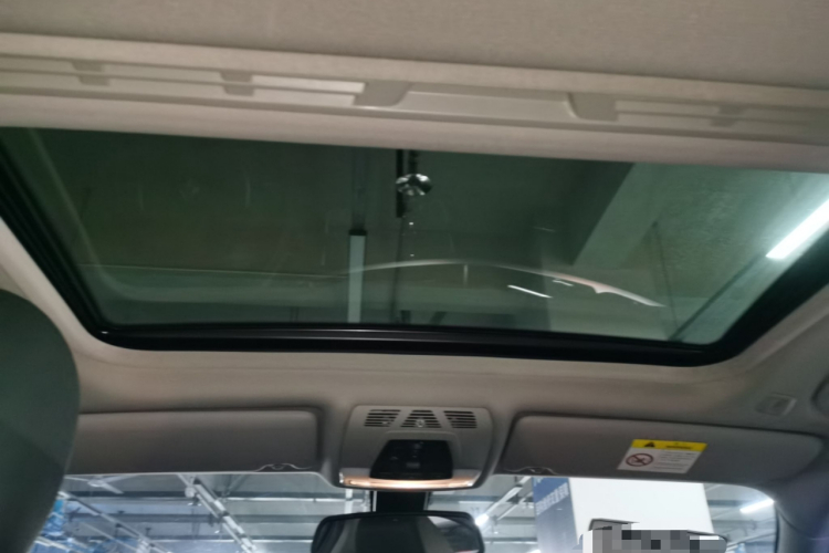 宝马3系 2019款 320Li 时尚型局部细节22