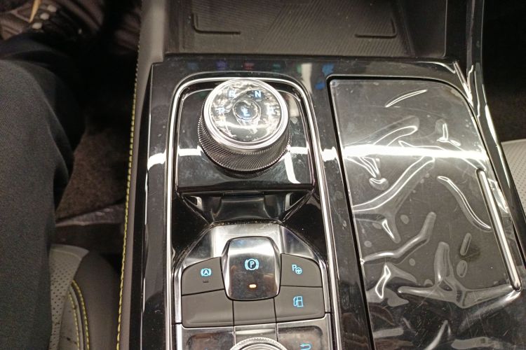 福特 领睿新能源 2025款 尊领型PLUS局部细节18