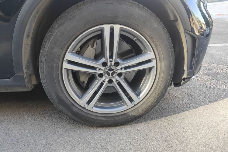 奔驰GLC 2020款 GLC 260 L 4MATIC 豪华型车身外观10