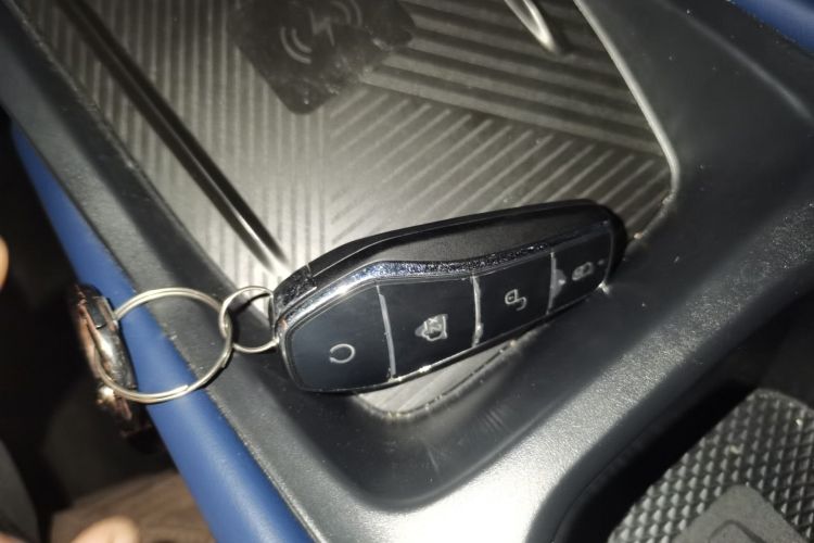 比亚迪 海鸥 2025款 智驾版 305km 自由版中控内饰11