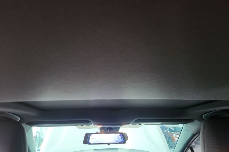 丰田 雷凌 2019款 185T CVT豪华版 国VI局部细节22