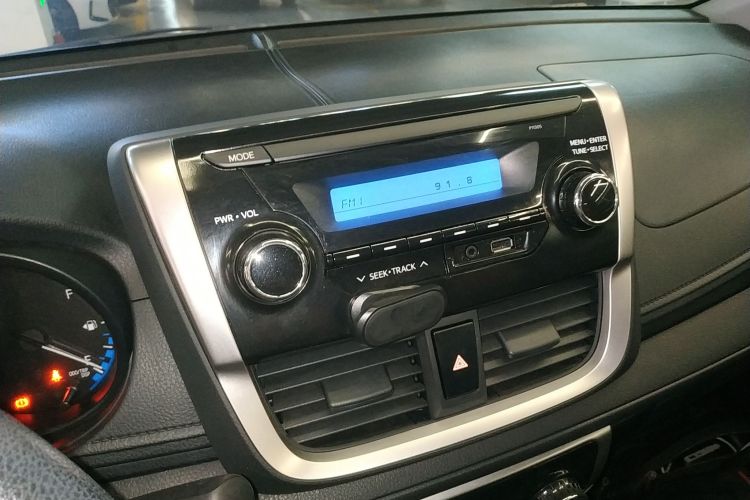 丰田 威驰 2019款 1.5L CVT创行版局部细节16