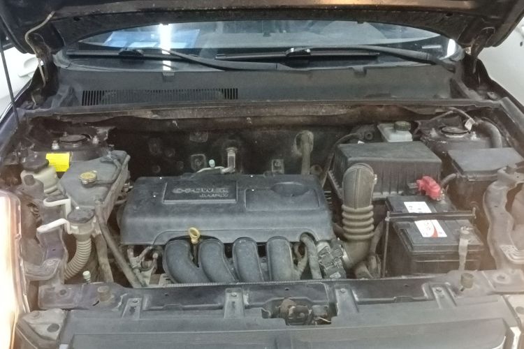 吉利汽车 吉利GX7 2015款 经典版 1.8L 手动都市型 国IV机舱底盘24