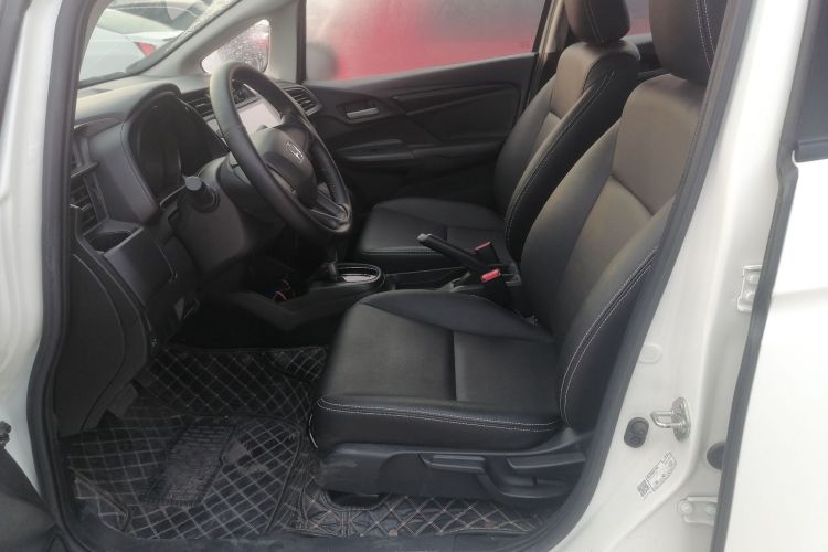 本田 飞度 2018款 1.5L CVT舒适天窗版局部细节19