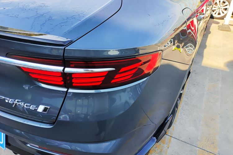 吉利汽车 星瑞 2025款 东方曜 2.0TD 望月版车身外观6006