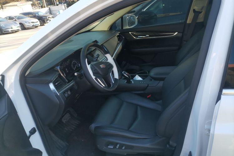 凯迪拉克XT5 2018款 28T 四驱豪华型中控内饰19