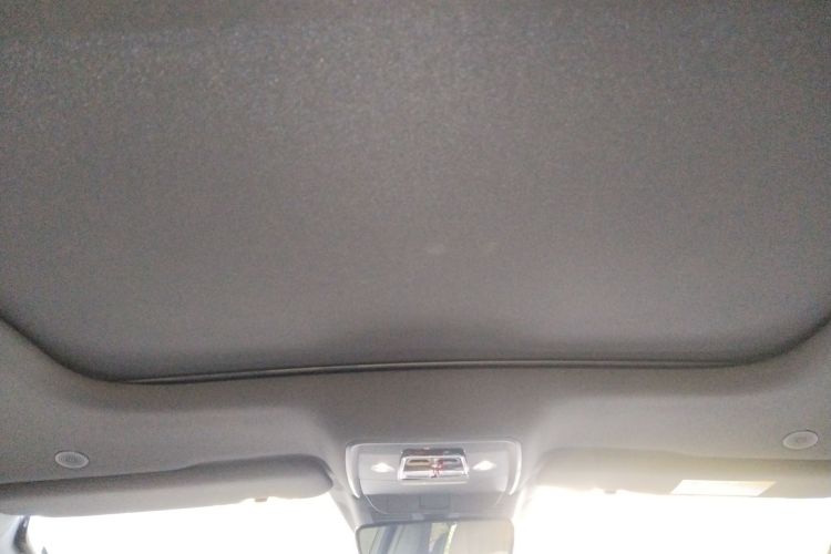 比亚迪 汉 2022款 DM-i 121KM 尊荣型中控内饰22