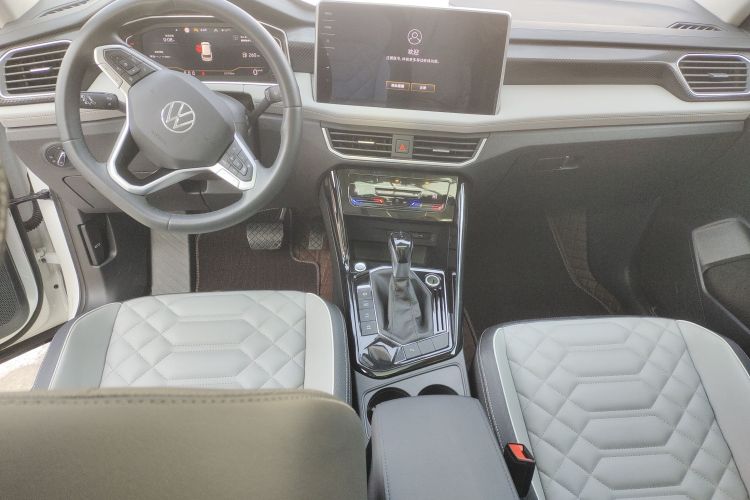 大众 探岳 2023款 300TSI 两驱豪华Plus进阶版中控内饰12