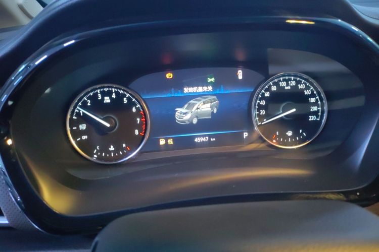 别克GL8 2022款 陆上公务舱 652T 豪华型中控内饰14