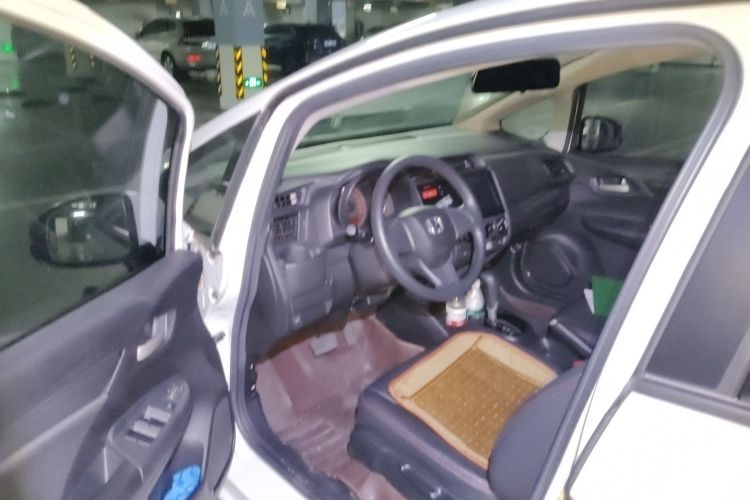 本田 飞度 2014款 1.5L LX CVT舒适型中控内饰20