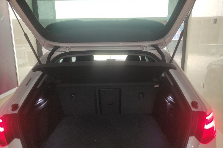 奥迪A3 2018款 30周年年型 Sportback 35 TFSI 运动型局部细节23