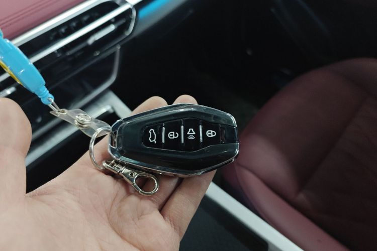 捷途X70 PLUS 2024款 1.6T DCT超享版 5座中控内饰11