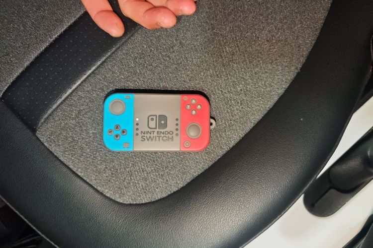 五菱汽车 宏光MINIEV 2022款 GAMEBOY 200km 玩咖款 磷酸铁锂中控内饰11