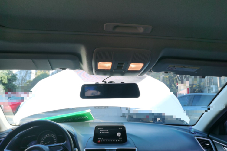 马自达3 昂克赛拉 2019款 云控版 三厢 1.5L 自动豪华型 国VI中控内饰22