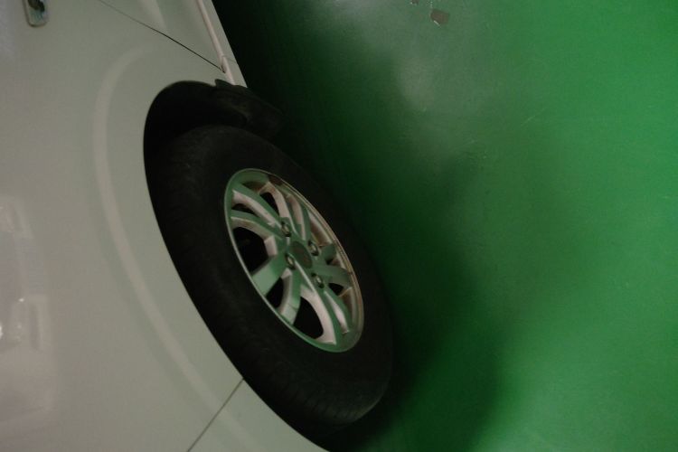 五菱汽车 五菱宏光 2018款 1.5L S舒适型L2B车身外观6001