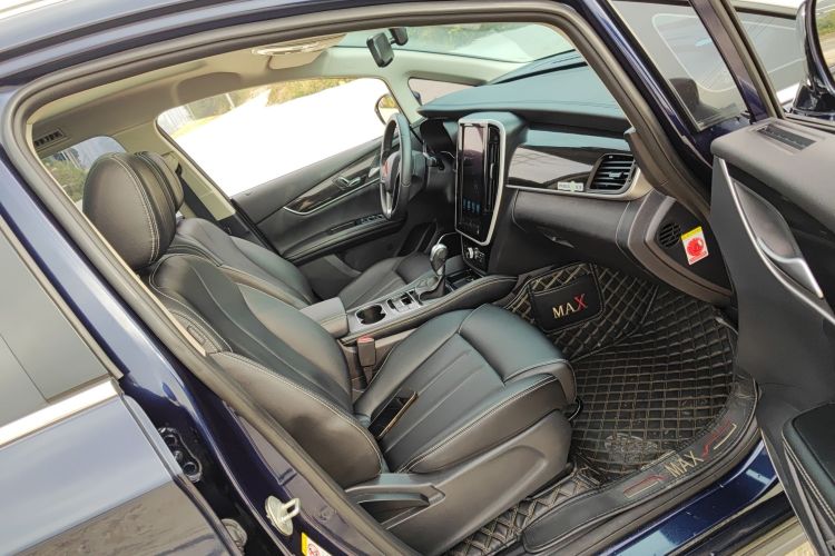 比亚迪 宋MAX 2018款 1.5T 自动智联尊享型 6座局部细节41