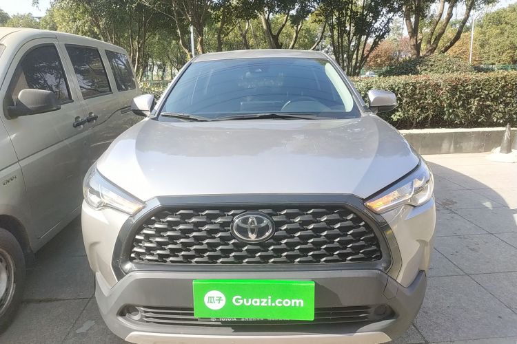 丰田 卡罗拉锐放 2022款 2.0L 先锋版车身外观6001