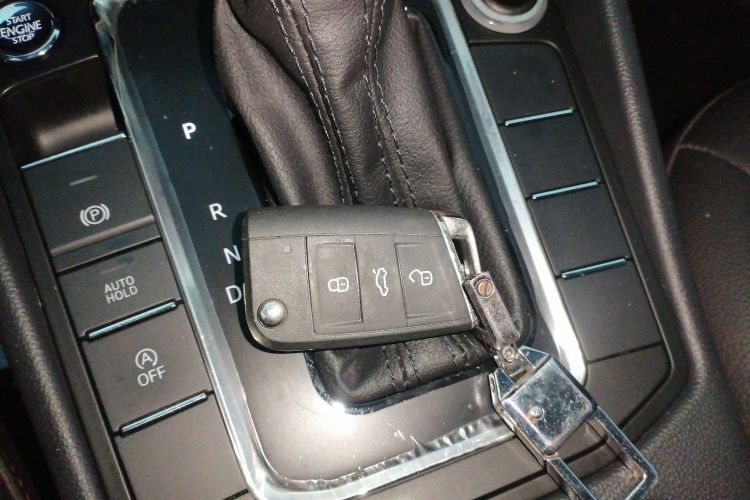 大众 宝来 2019款 1.5L 自动精英型中控内饰7001