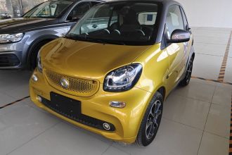 smart fortwo 2015款 1.0L 52千瓦硬顶激情版
