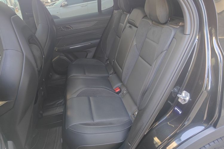 领克01 2021款 2.0TD 四驱暗夜版中控内饰7004