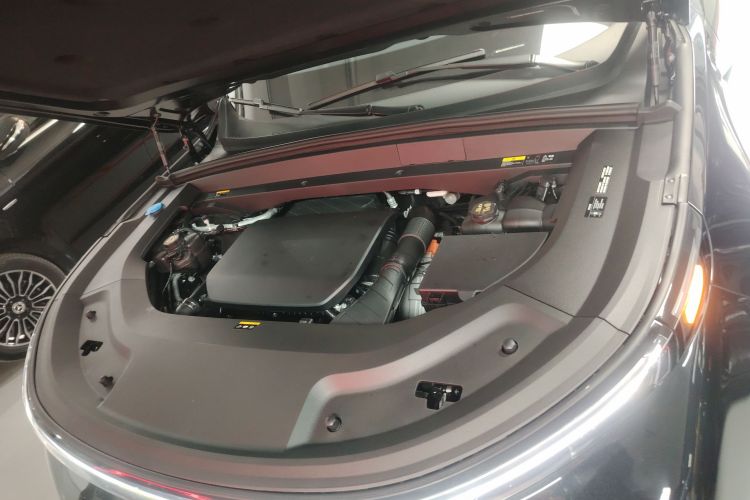 理想汽车 理想L8 2025款 Max 智能焕新版局部细节24