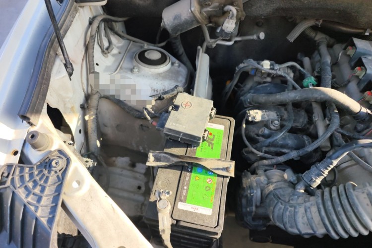 五菱汽车 五菱宏光 2019款 1.5L S舒适型国VI LAR局部细节9006