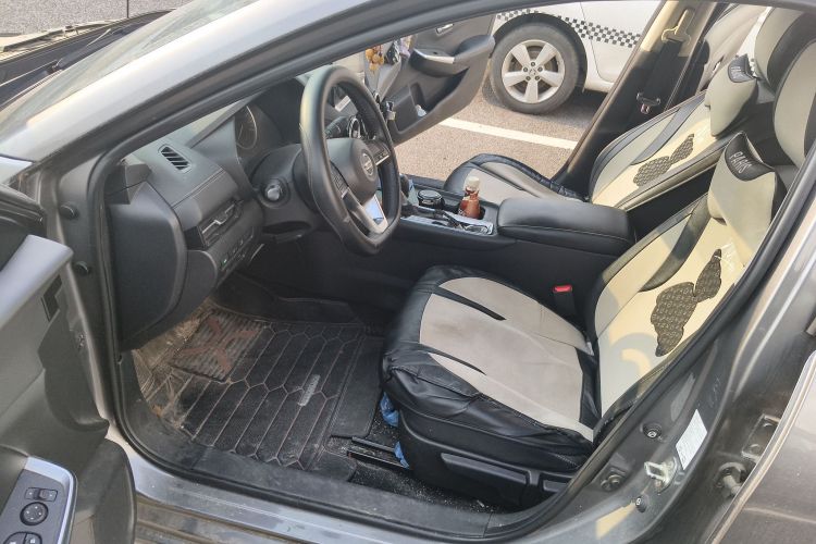 日产 轩逸 2021款 1.6L XL CVT悦享版中控内饰20