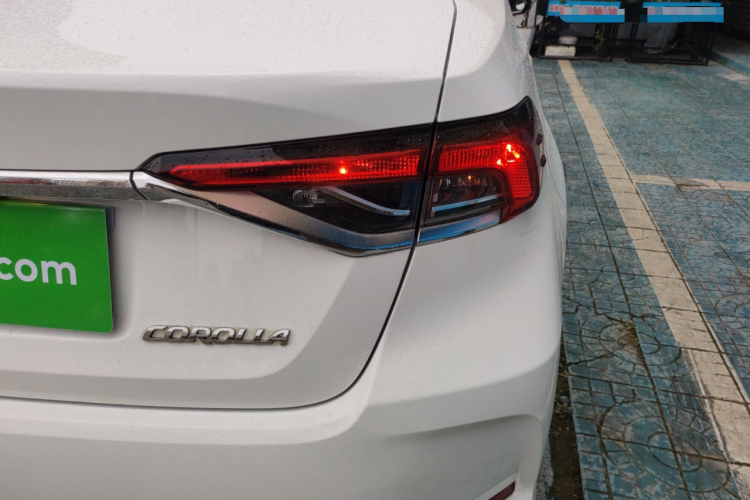 丰田 卡罗拉 2023款 1.5L 先锋版车身外观6006