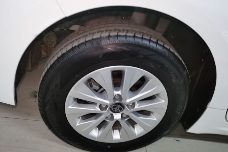 丰田 卡罗拉 2023款 1.2T 先锋版车身外观6008