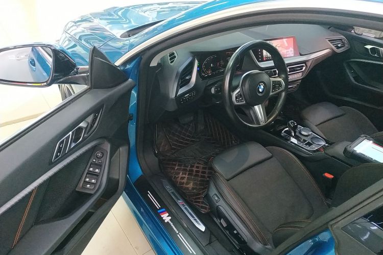 宝马2系(进口) 2021款 225i 四门轿跑车 M运动套装中控内饰20