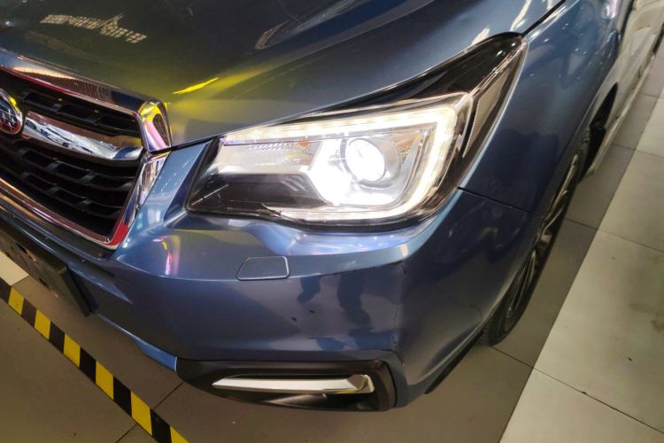 斯巴鲁 森林人 2018款 2.0i 豪华导航版车身外观36