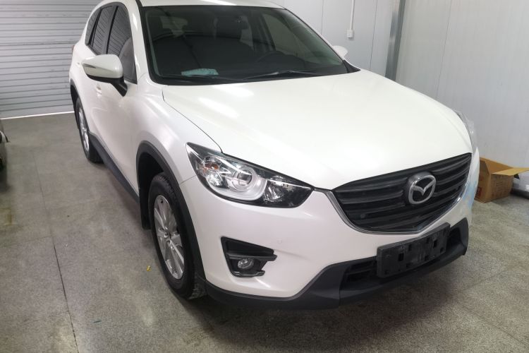 马自达CX-5 2015款 2.0L 自动两驱都市型车身外观3