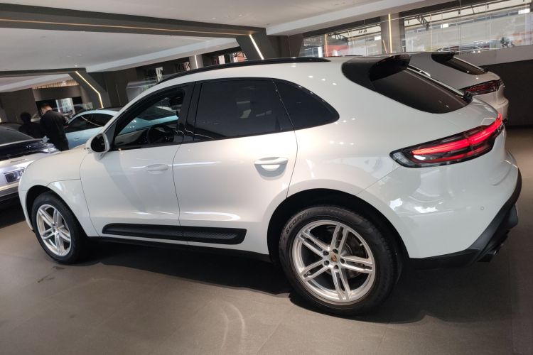 保时捷 2022款 Macan 2.0T车身外观6003