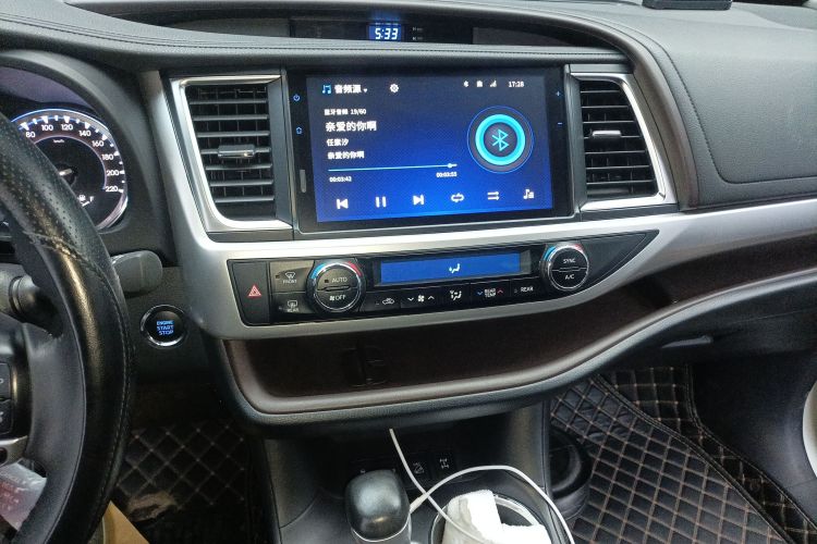 丰田 汉兰达 2021款 2.0T 四驱豪华版 7座中控内饰16