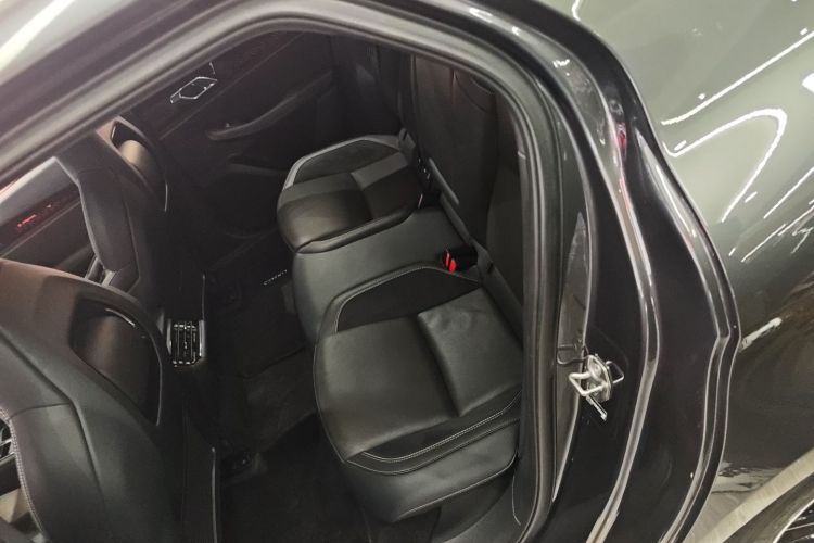 领克03 2023款 2.0TD DCT劲Pro中控内饰21