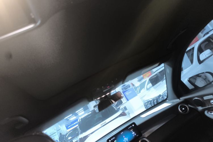 奔驰GLC 2020款 改款 GLC 260 L 4MATIC 豪华型中控内饰22