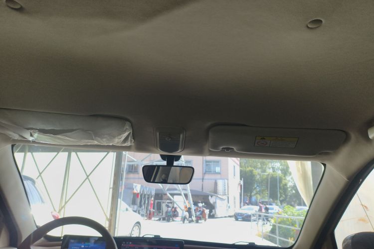 五菱汽车 五菱缤果 2025款 333km 悦享款中控内饰22