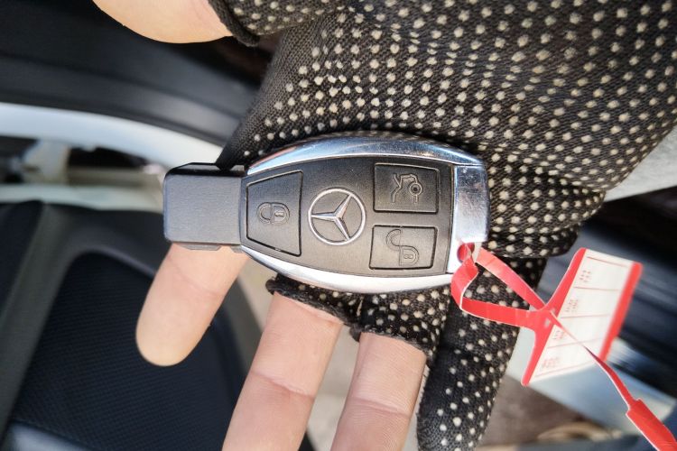 奔驰CLA 2014款 CLA 260 4MATIC中控内饰11