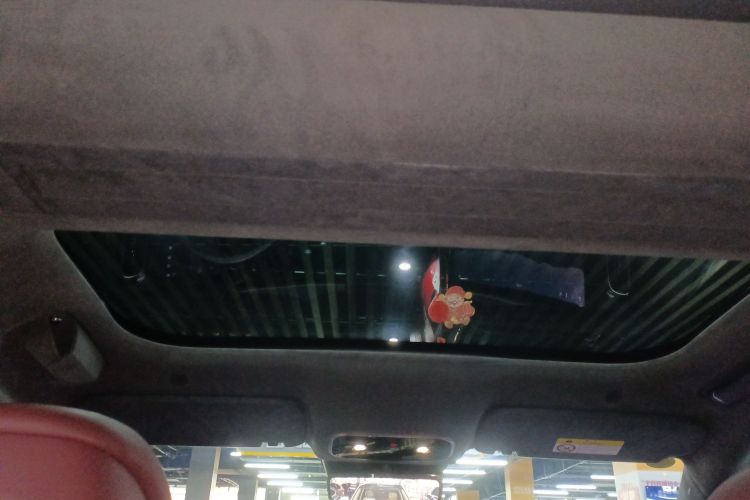 鸿蒙智行 问界M8 2025款 增程 Ultra版 53.4kWh 5座版局部细节22