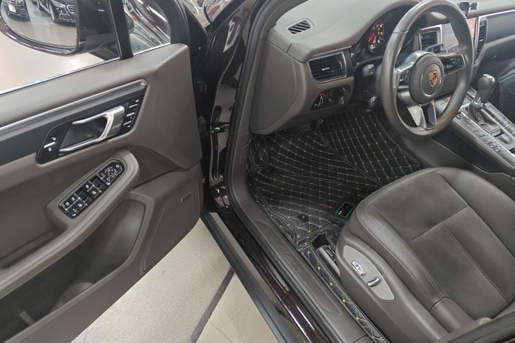 保时捷 2017款  Macan 2.0T中控内饰20